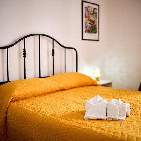 פלרמו Mercede Rooms מראה חיצוני תמונה
